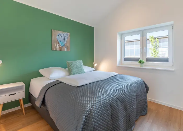 Huus Blaumees * Kating